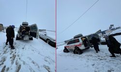 Şanlıurfa’da hastalara paletli ambulans ile ulaşıldı