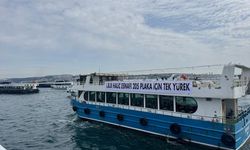 İstanbul Boğazı'nda tekne işletmecilerinden İBB protestosu