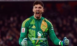 Manchester United'dan Altay Bayındır'a kötü haber