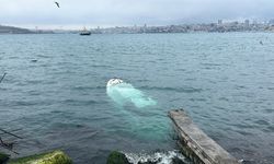 Üsküdar'da balıkçı teknesi battı