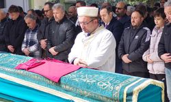 Staj yaptığı inşaattan düşmüştü toprağa verildi