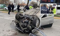 Hurdaya dönen otomobilden burnu bile kanamadan çıktı