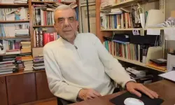 Yönetmen Ali Özgentürk hayatını kaybetti