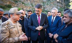 Hakkari Valisi Çelik, derede kaybolan genci arama çalışmalarını inceledi