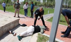Aksaray’da parkta tabancayla vurulmuş kadın bulundu