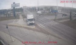 Kütahya'da trafik kazaları KGYS kameralarına yansıdı