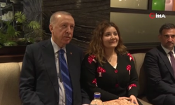 Cumhurbaşkanı Erdoğan, kafede vatandaşlarla sohbet etti
