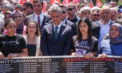 CHP Genel Başkanı Özel, Soma'da maden işçilerini anma programlarına katıldı