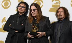 Black Sabbath'ın solisti Ozzy Osbourne hayatını kaybetti