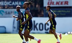 Fenerbahçe, Feyenoord maçı için son hazırlıklarını tamamlıyor