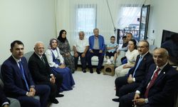 Cumhurbaşkanı Erdoğan'dan, depremzede aileye ziyaret