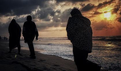 Gazze'de gün batımı