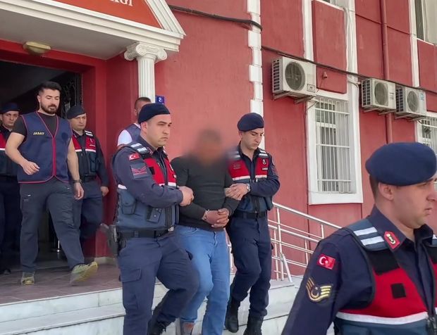 Aydın'da bir kadın silahla katledilmiş olarak bulundu
