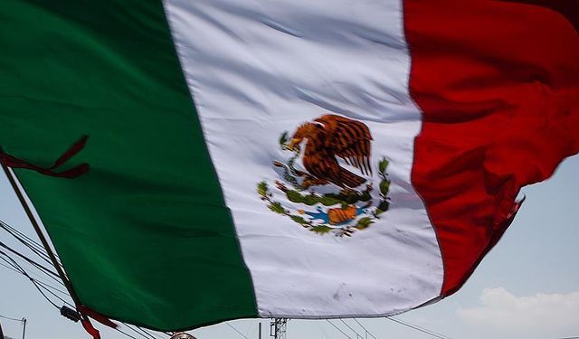 Meksika'da 2 belediye başkanı bir kaç saat arayla öldürüldü