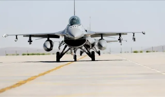 Belçika Ukrayna'ya F-16 gönderecek