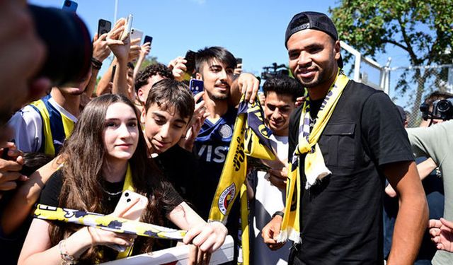 Fenerbahçe'nin yeni transferi Youssef En-Nesyri İstanbul'da