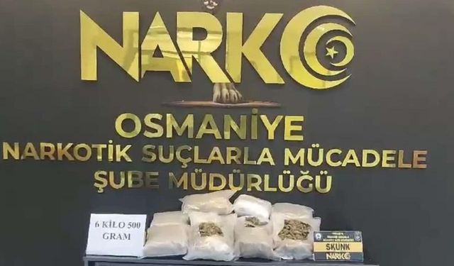 Durdurulan otomobilde 6 kilo 500 gram uyuşturucu çıktı