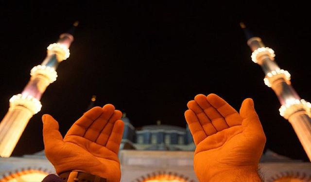 Regaip kandili namazı nasıl kılınır? Kandil namazı kılınışı