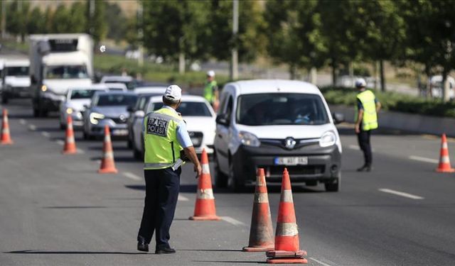 Mersin'de bu ay 597 araç trafikten men edildi