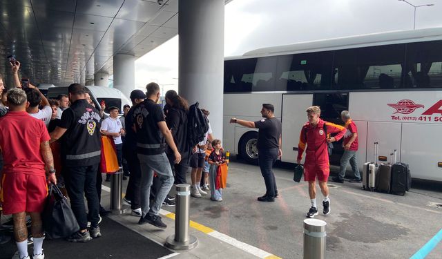 Galatasaray, Süper Lig Açılış Maçı İçin Gaziantep'e Uçtu