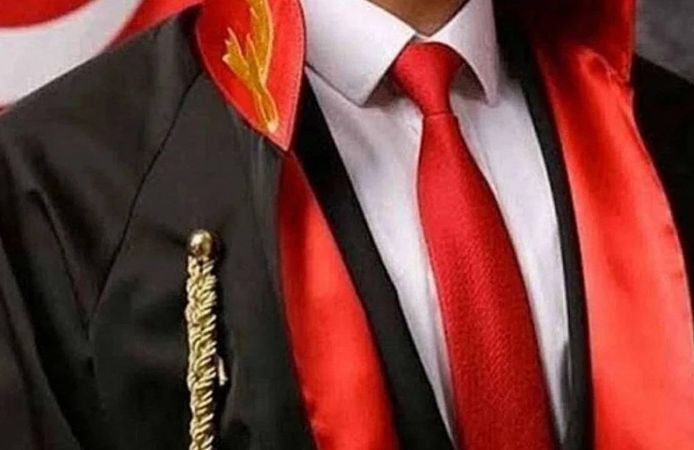 Ankara'da hakim evinin banyosunda asılı halde bulundu