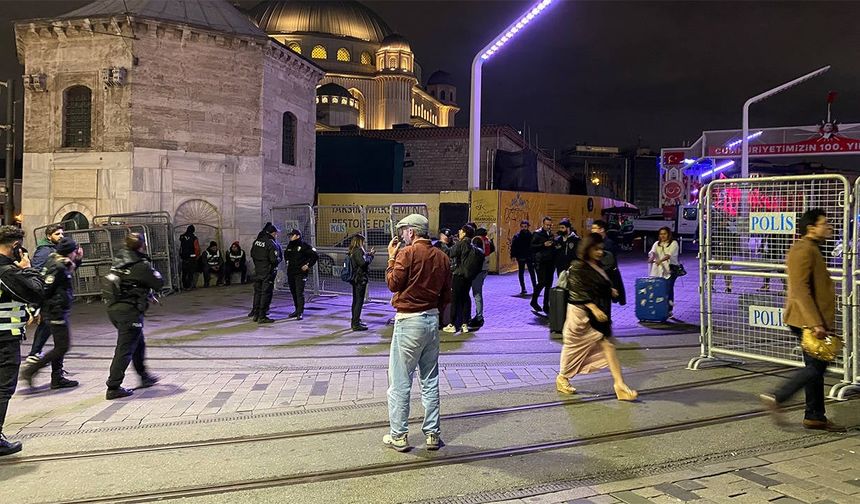 Taksim ve İstiklal Caddesi'ndeki kısıtlamalar kaldırıldı
