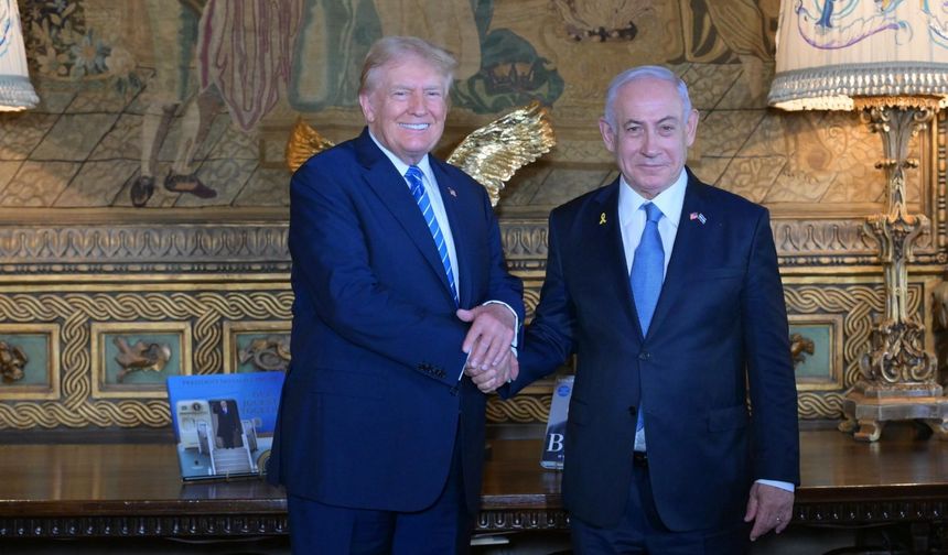 Trump ve Netanyahu bir araya geldi!