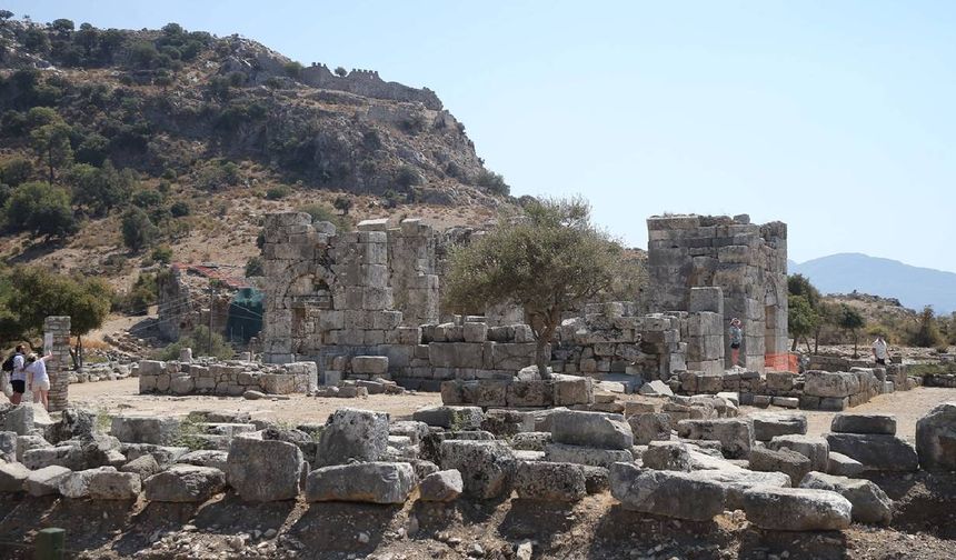 Kaunos Antik Kenti'nde sarnıç ve sağlık sistemine ait kalıntılar bulundu