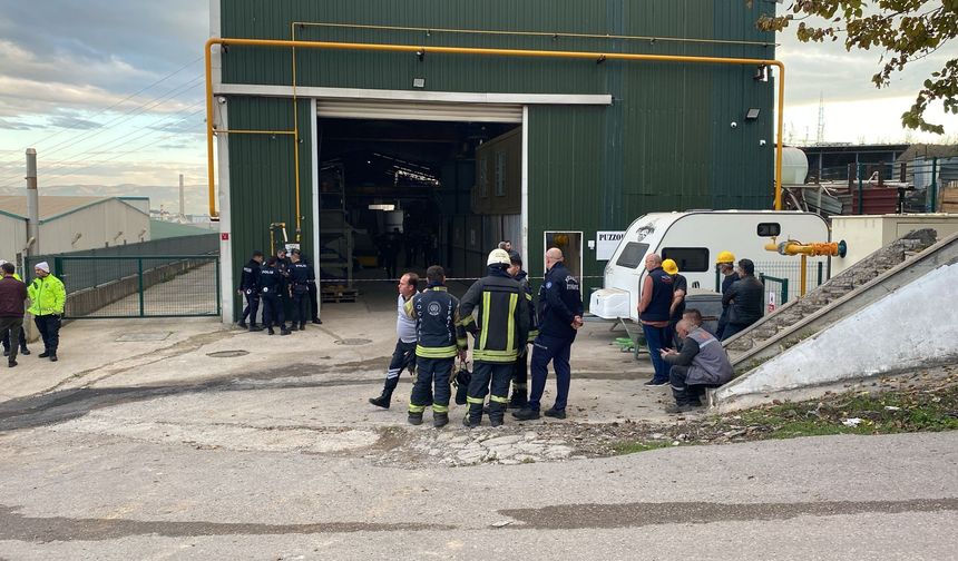 Kocaeli'de geri dönüşüm tesisinde patlama! 1 kişi hayatını kaybetti