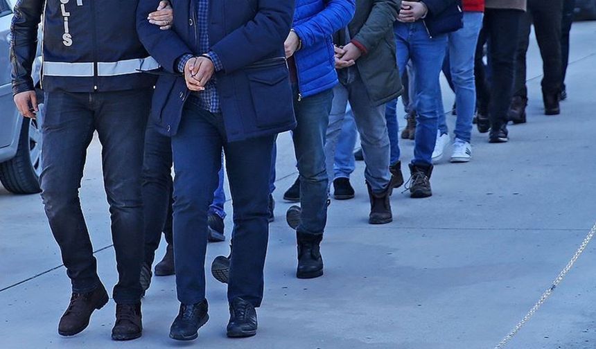 Zehir tacirlerine darbe: 17 gözaltı