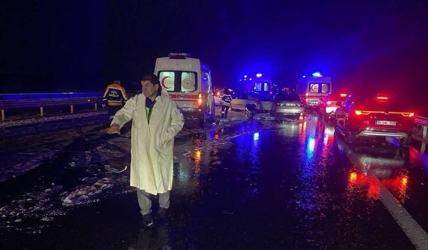 Aksaray’da  zincirleme kaza: 10 yaralı