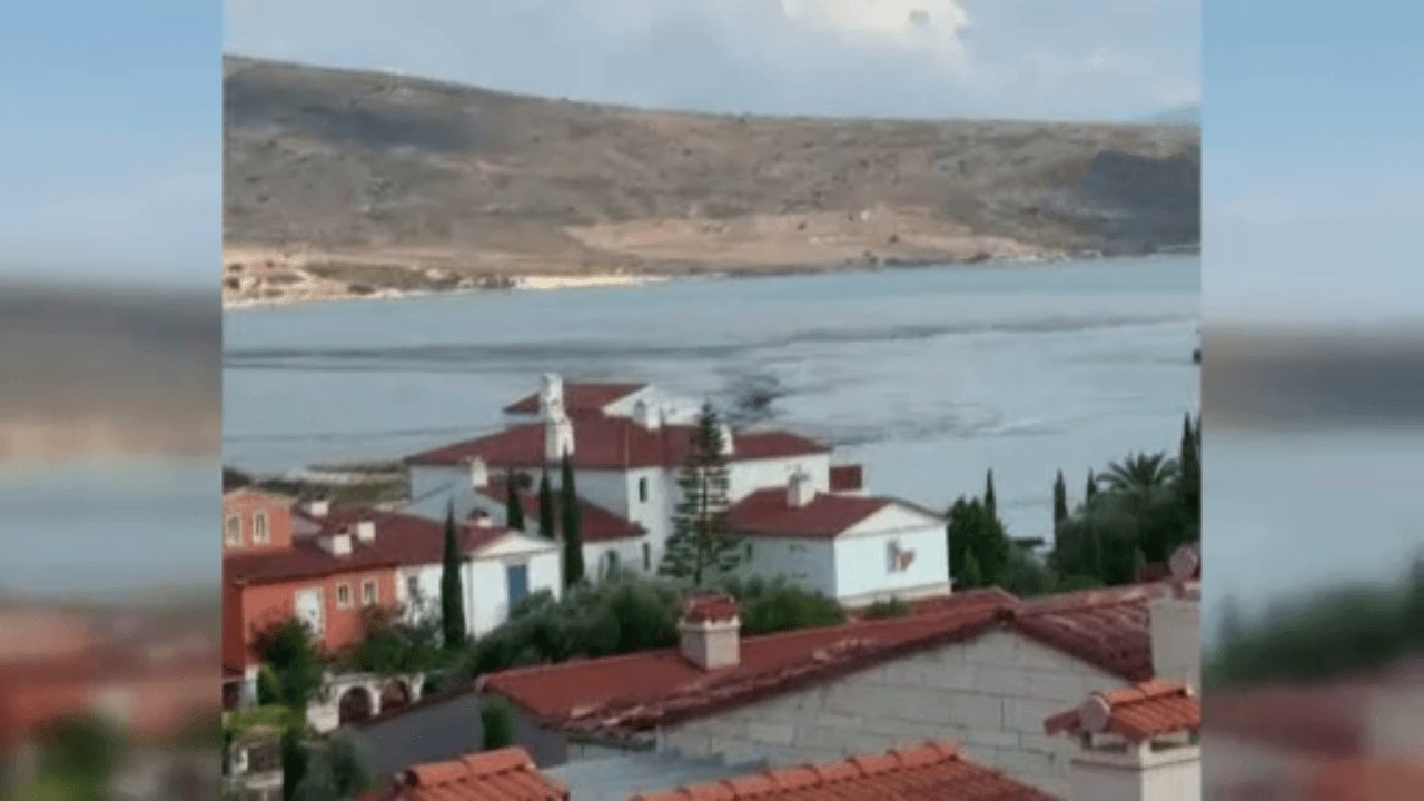 İzmir'de deprem sonrası sular çekildi