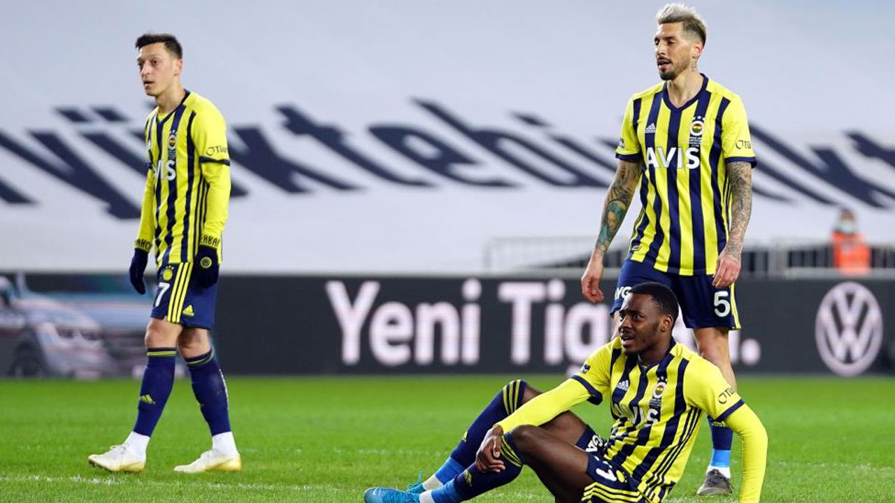Fenerbahçe zirve yarışında yara aldı!