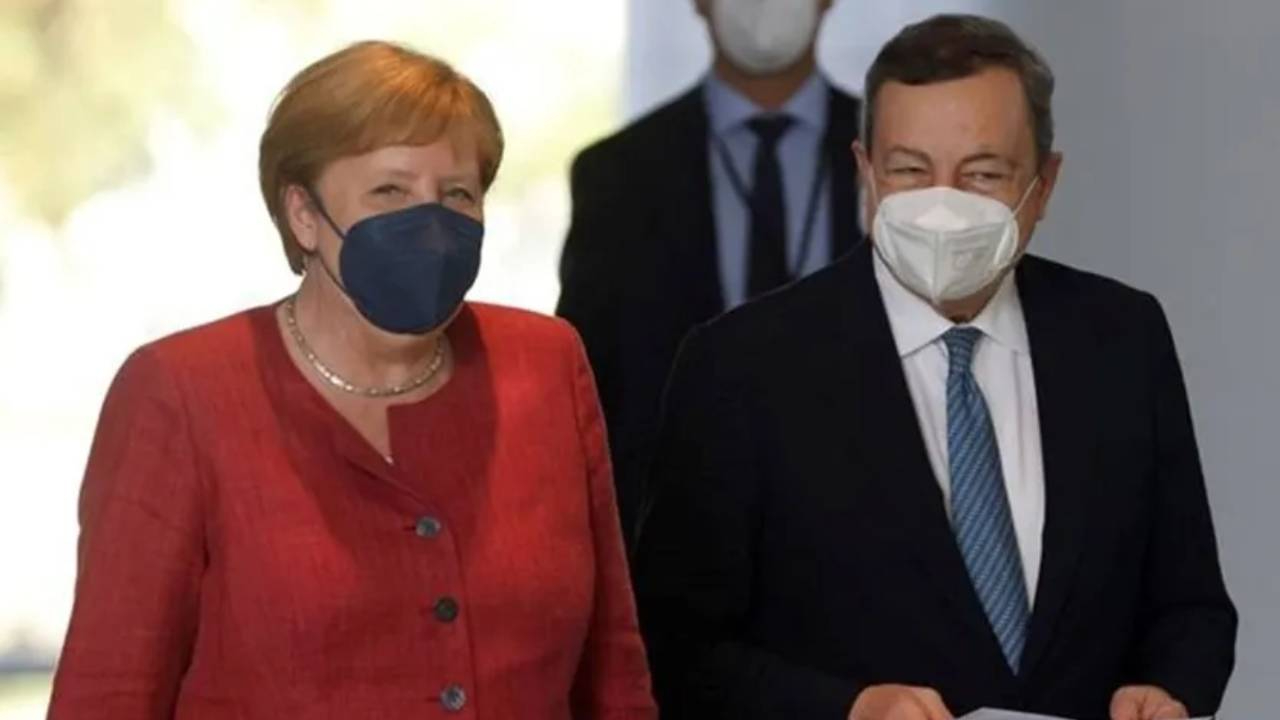 Merkel ve Draghi'den dikkat çeken açıklama; 