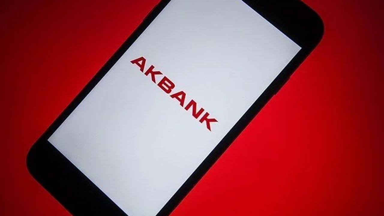 Akbank'tan 'Kredi kartlarında mükerrer işlem' açıklaması