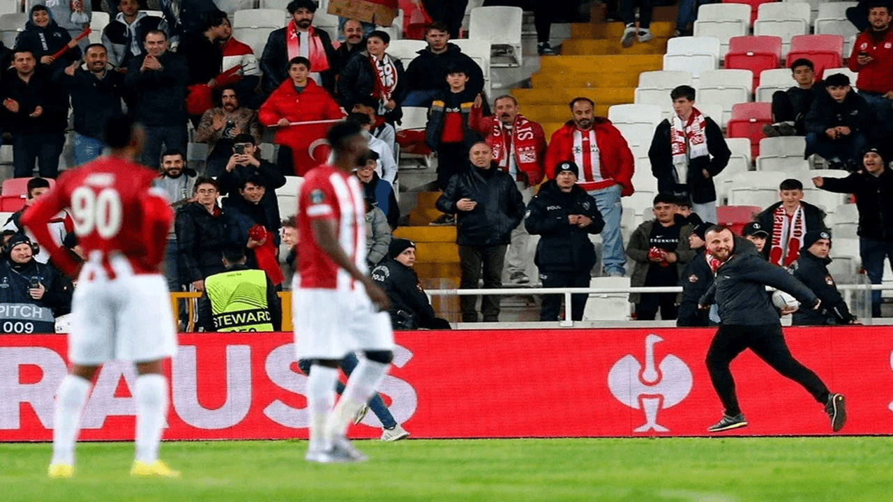 Fiorentinalı futbolcunun burnunu kıran taraftar adliyeye sevk edildi