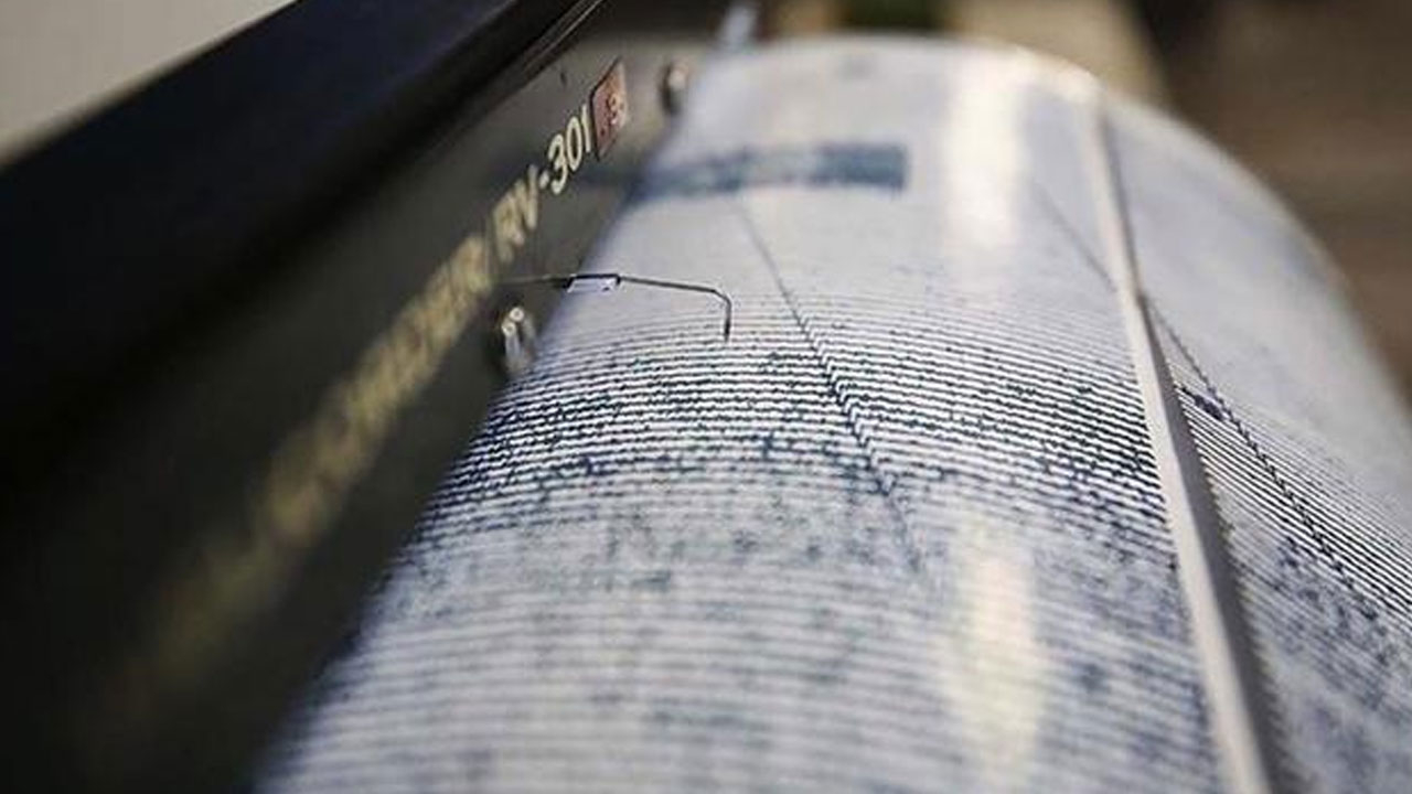 İstanbul'da da kuvvetli şekilde hissedildi... Gemlik'te 5.1 ve 4.5 büyüklüğünde iki deprem
