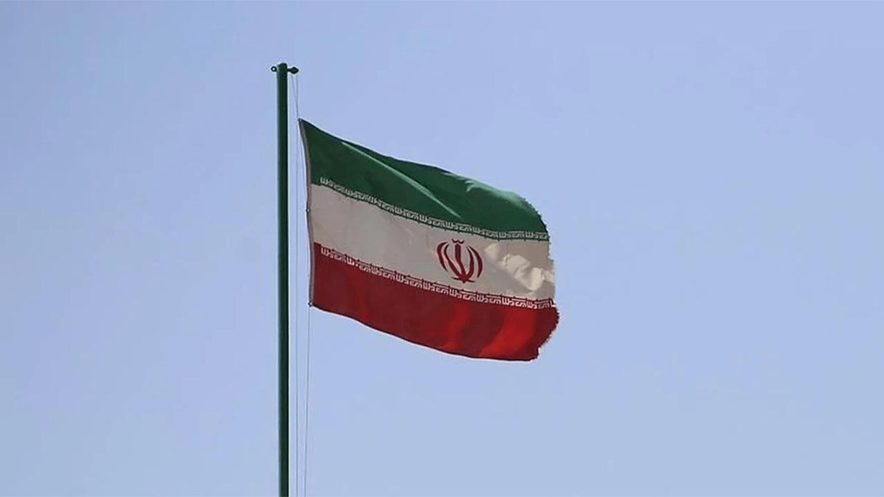 Kızıldeniz karıştı! İran Yemen saldırısını kınadı