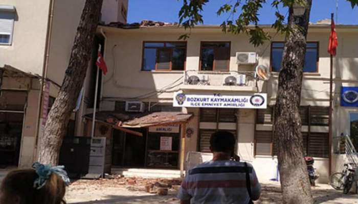 Bozkurt Belediye Başkanı: Makam odamın duvarı çöktü