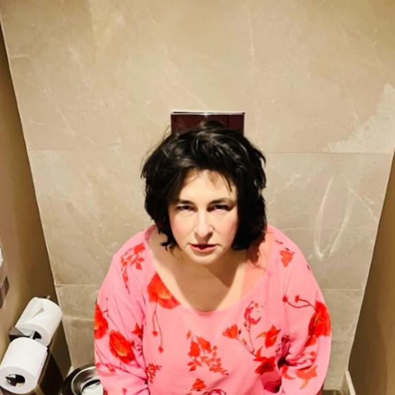 Esra Dermancioglu Tuvalet Haber