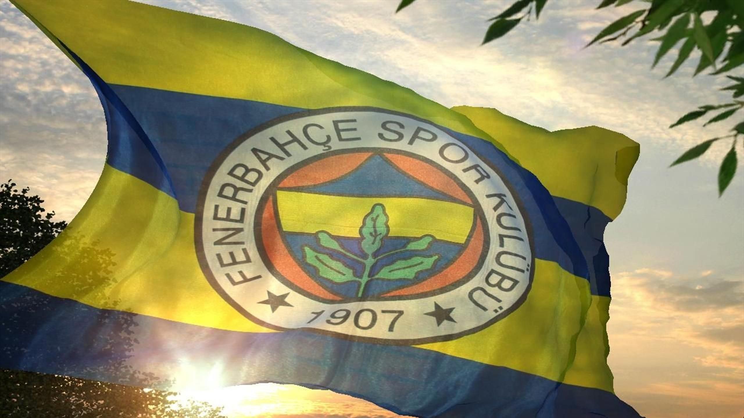 Fenerbahçe'de İrfan Can Kahveci şampiyonluk için kaldı