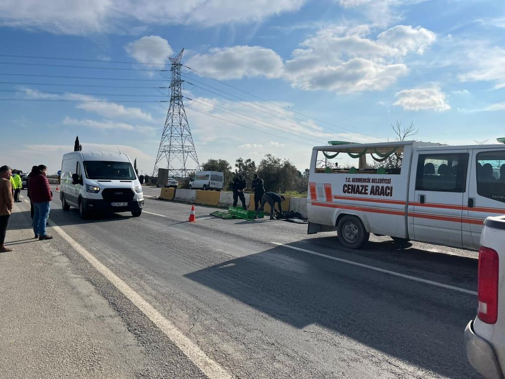 Aydın'da trafik kazası: Yanlış durakta inmek sonu oldu