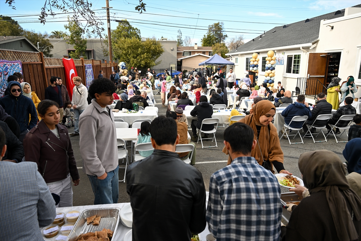 Diyanet Ertuğrul Gazi Camisi, ABD'nin California eyaletinde açıldı