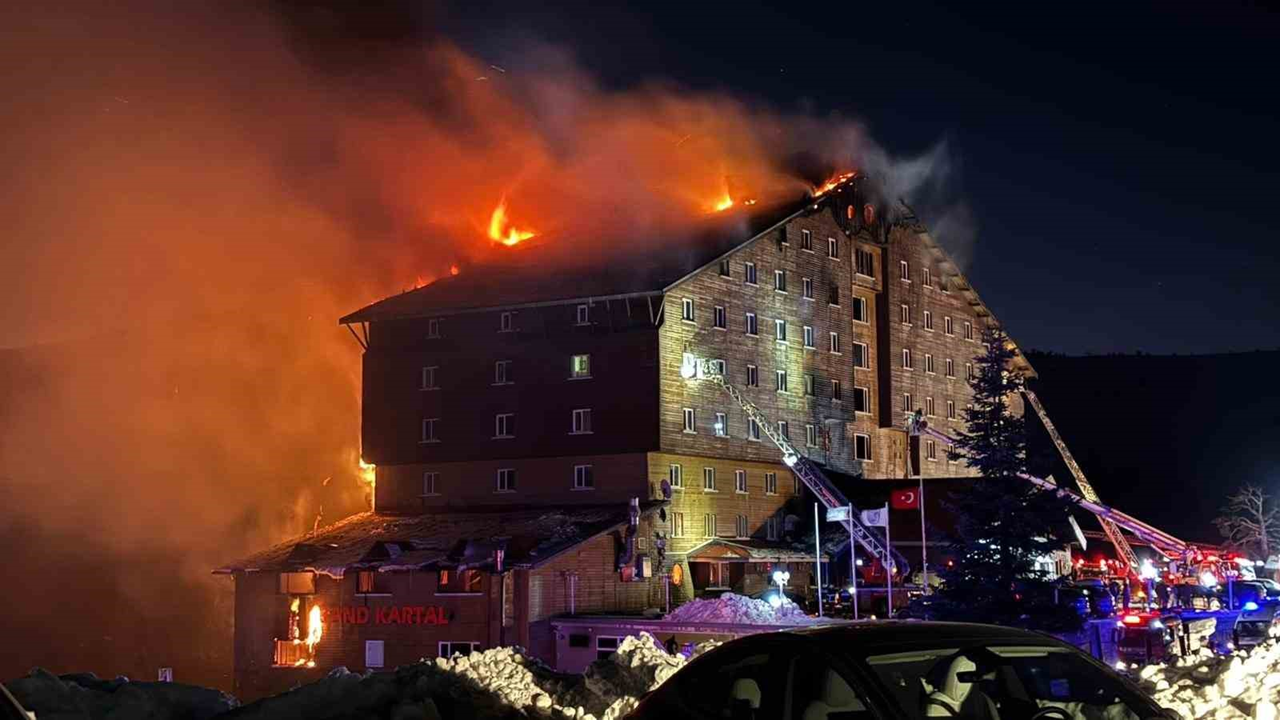 Grand Kartal Otel yangını