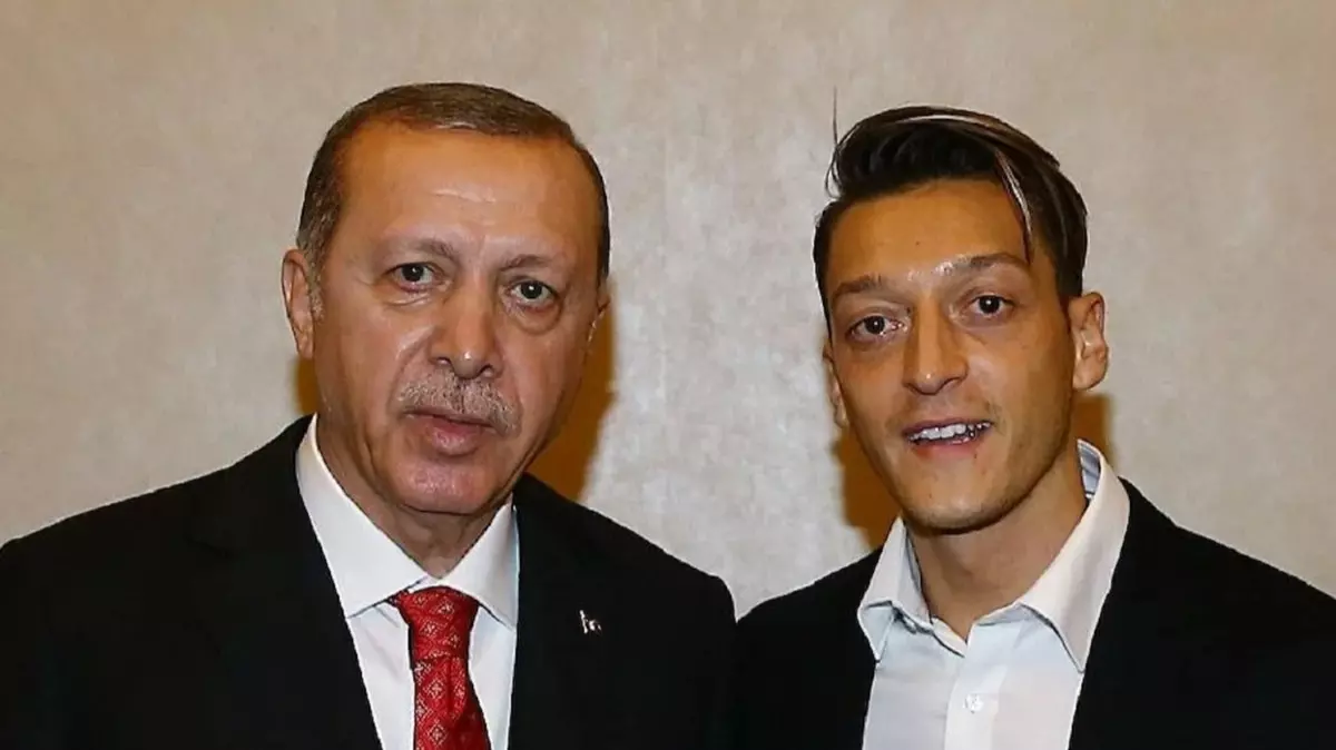 Mesut Özil Ak Ppati Myky