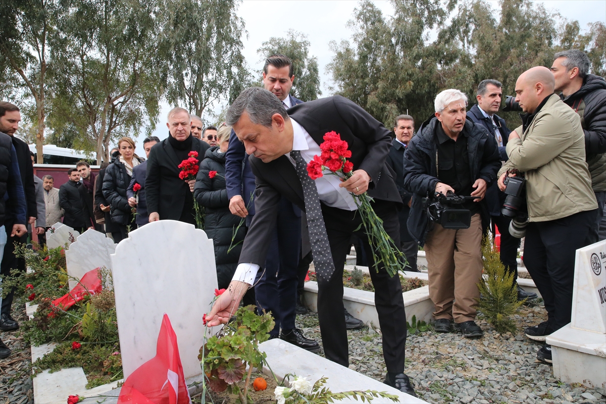 CHP Genel Başkanı Özgür Özel, Hatay'da: 154 kişi hâlâ kayıp