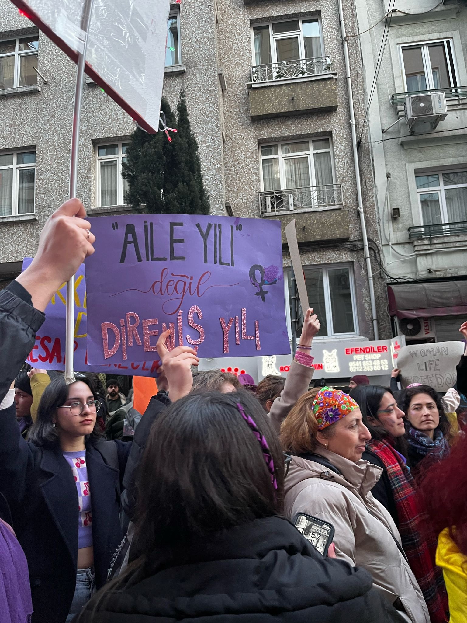 Aile Yılı Değl Direniş Yılı