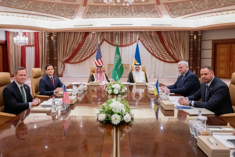 Cidde Görüşmeleri, Trump Zelenskiy Krizinin Ardından Ukrayna Ile Abd Arasındaki Uçurumu Kapatmayı Amaçlıyor (Afp)
