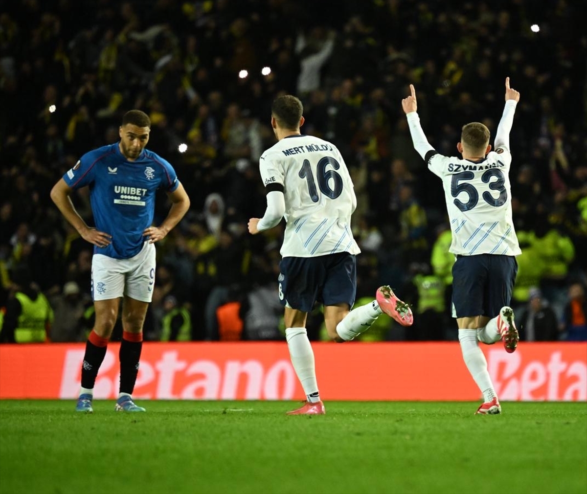 Fenerbahçe, UEFA Avrupa Ligi'ne veda etti