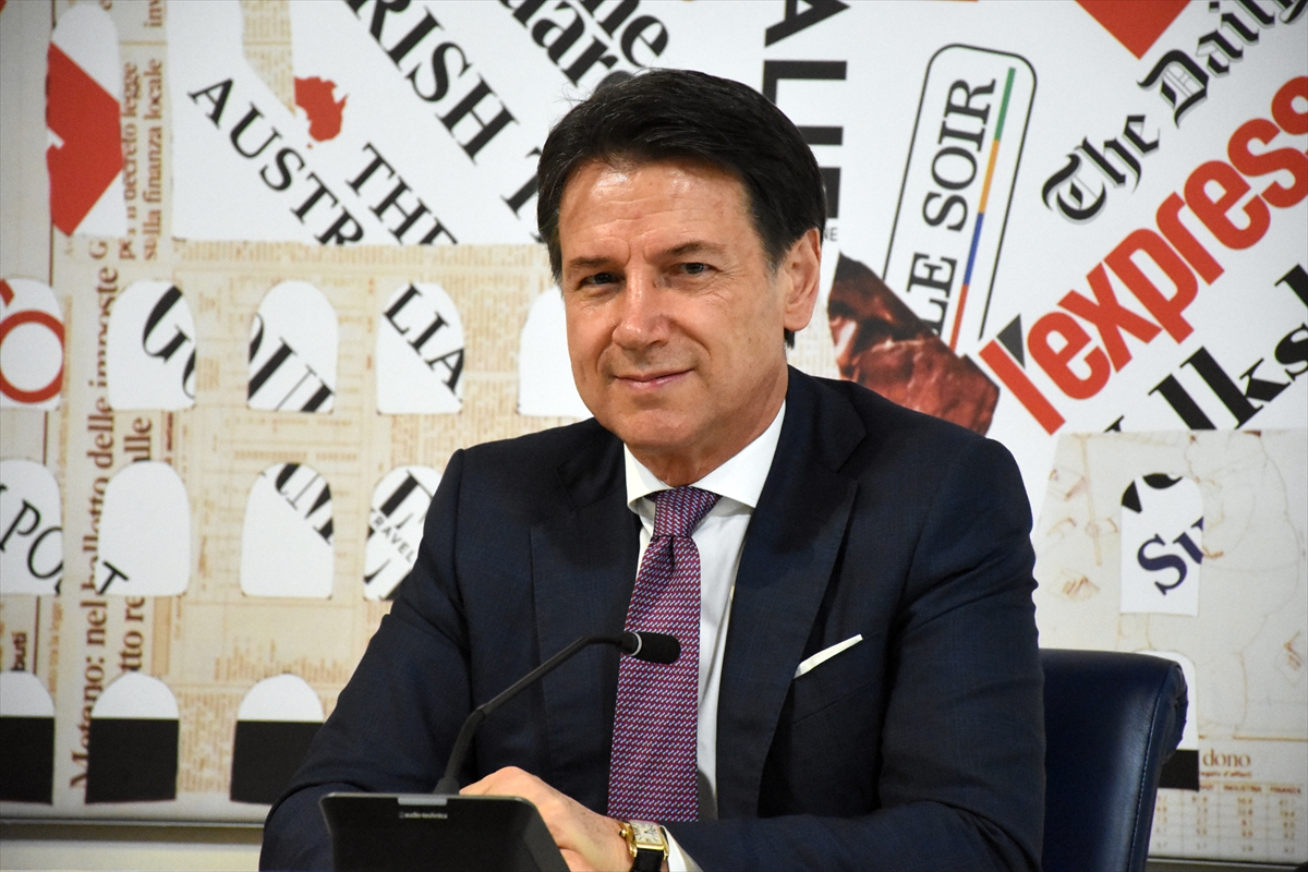 İtalya'da muhalefet partisi lideri Conte, AB'nin yeniden silahlanma planını eleştirdi